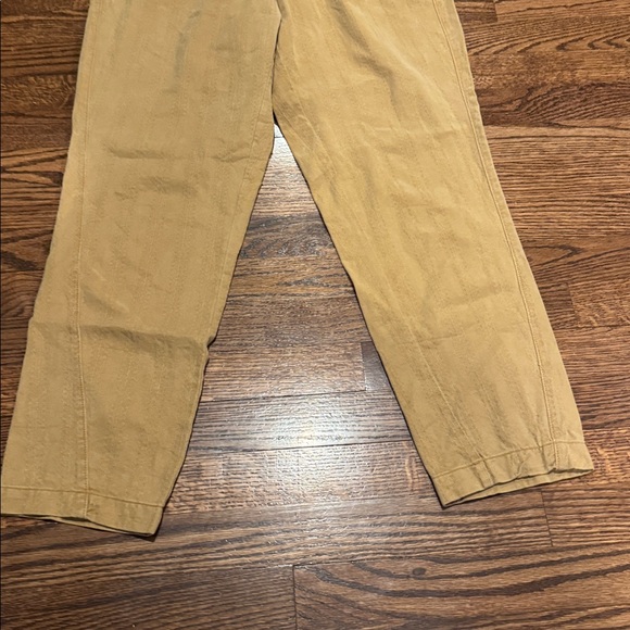 Anthropology Chino Size 29 in a Mustard/Gold color in a textured material - Picture 3 of 11